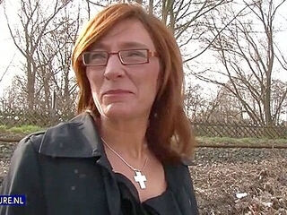 Kathi Amateur Milf Getting Wet