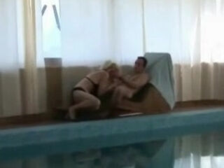 Mature swinger party 1