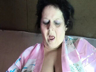 Kimono Geisha Pissing Fountain Bending Over Saggy Mountains