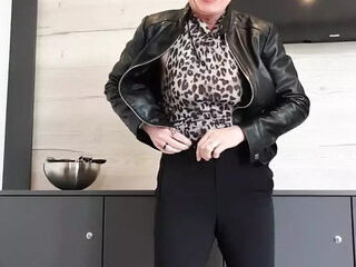 Milf Julie plays with anal dildo in the office