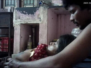 Indian village house wife and housband hot show enjoy movement