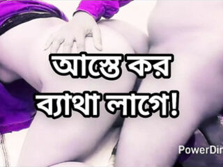 Bangladeshi big ass beautiful mature hot sexy bhabi cheating hasband abd doggy style hard fuck by brother in law