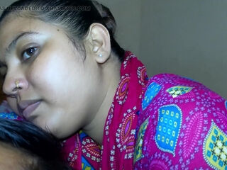 Desi married hasband wife night honeymoon in house room desivideobd