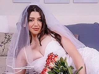 She Was Unhappy With Her Husband - Alyx Star