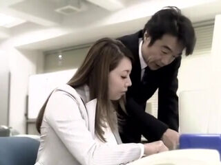 URE 004 Yumi Kazama Office Worker