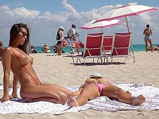 Real Amateurs Naked Outdoor Beach Orgy