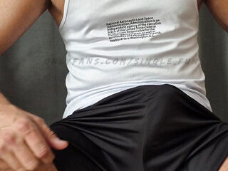 Big cock make big bulge in shorts