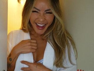 Horny Hotwife Begs to Let Stranger Creampie Her in Hotel Room - TouchMyWife -