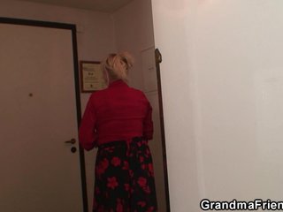 Two repairmen fuck old grandma from both ends