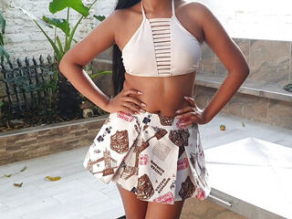 That little skirt looks so pretty on you