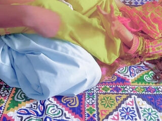 Desi Bhabhi 18 years old Fucking in school today open going to school tomorrow